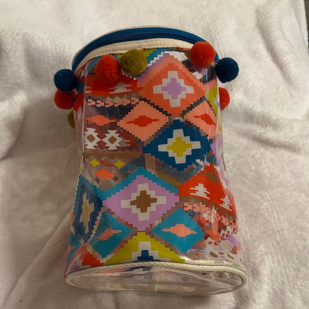 Colorful Geometric Patterned Plastic Tote
